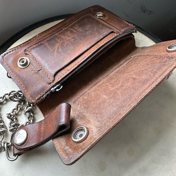 Brown Leather Wallet with Chain - Picture 3 of 7